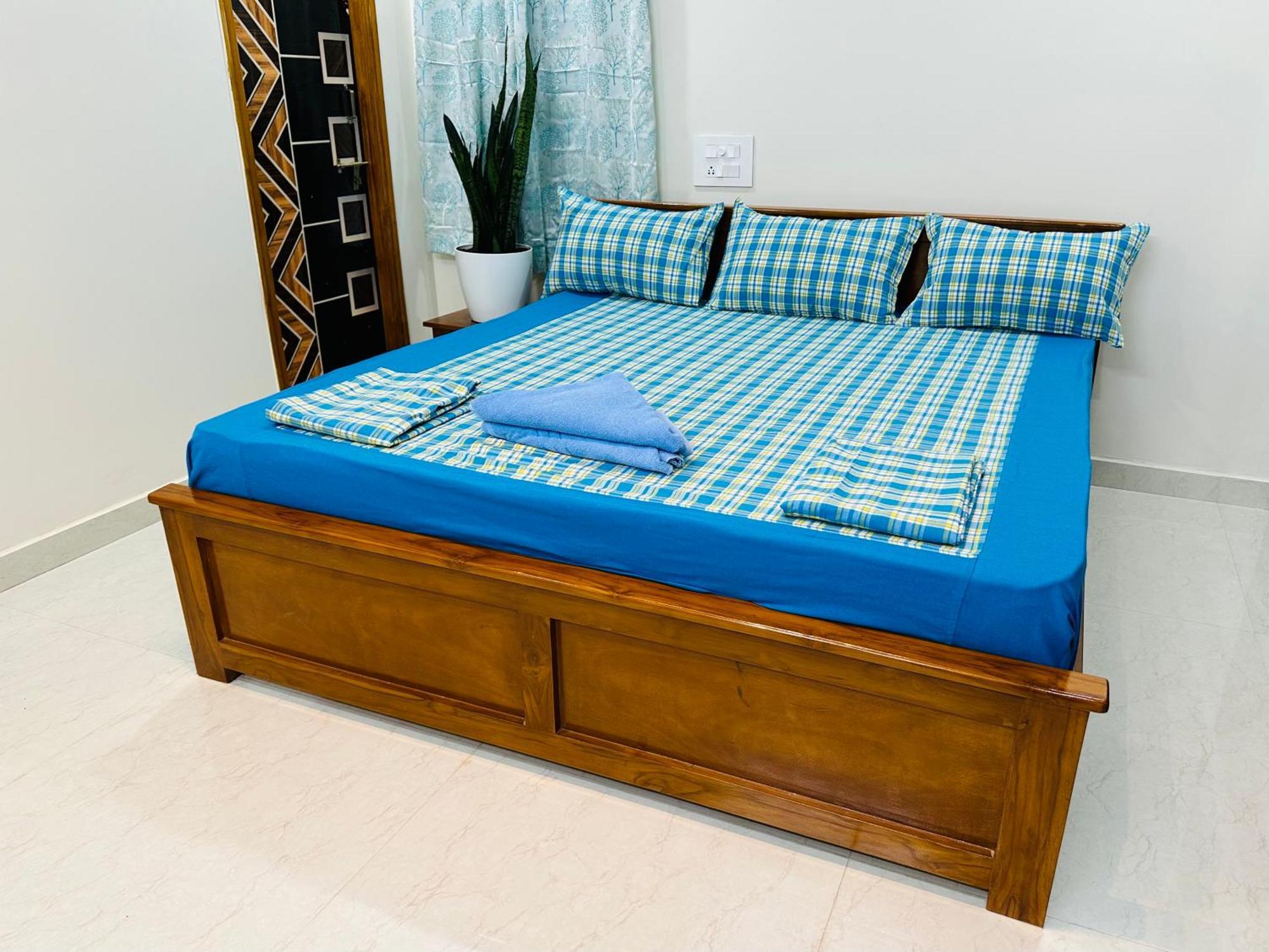 Truelife - 3Bhk Ac Apartments For Large Family - Best Location - Direct Flyover To Alipiri Gate - Walk To Ps4 Veg Restaurant - Modular Kitchen - Super Fast Wifi - Android Tv - 250 Jio Channels - Easy Access To All Temples - Top Service With Lots Of L Tirupati Exterior photo